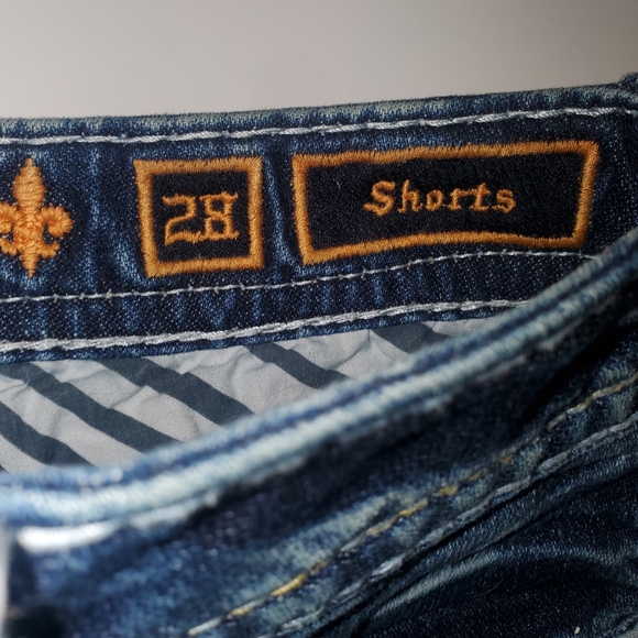 Rock Revival Bambi Denim Shorts Women's 28 Blue Jean Booty Embroided Bling Cut - Picture 9 of 16